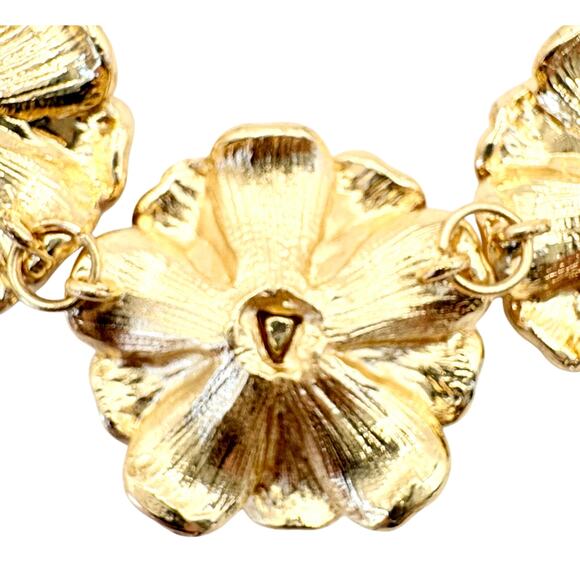 Vintage Vendome Gold Floral Necklace | 1980s Statement Jewelry | Glam Party Look - Picture 6 of 6